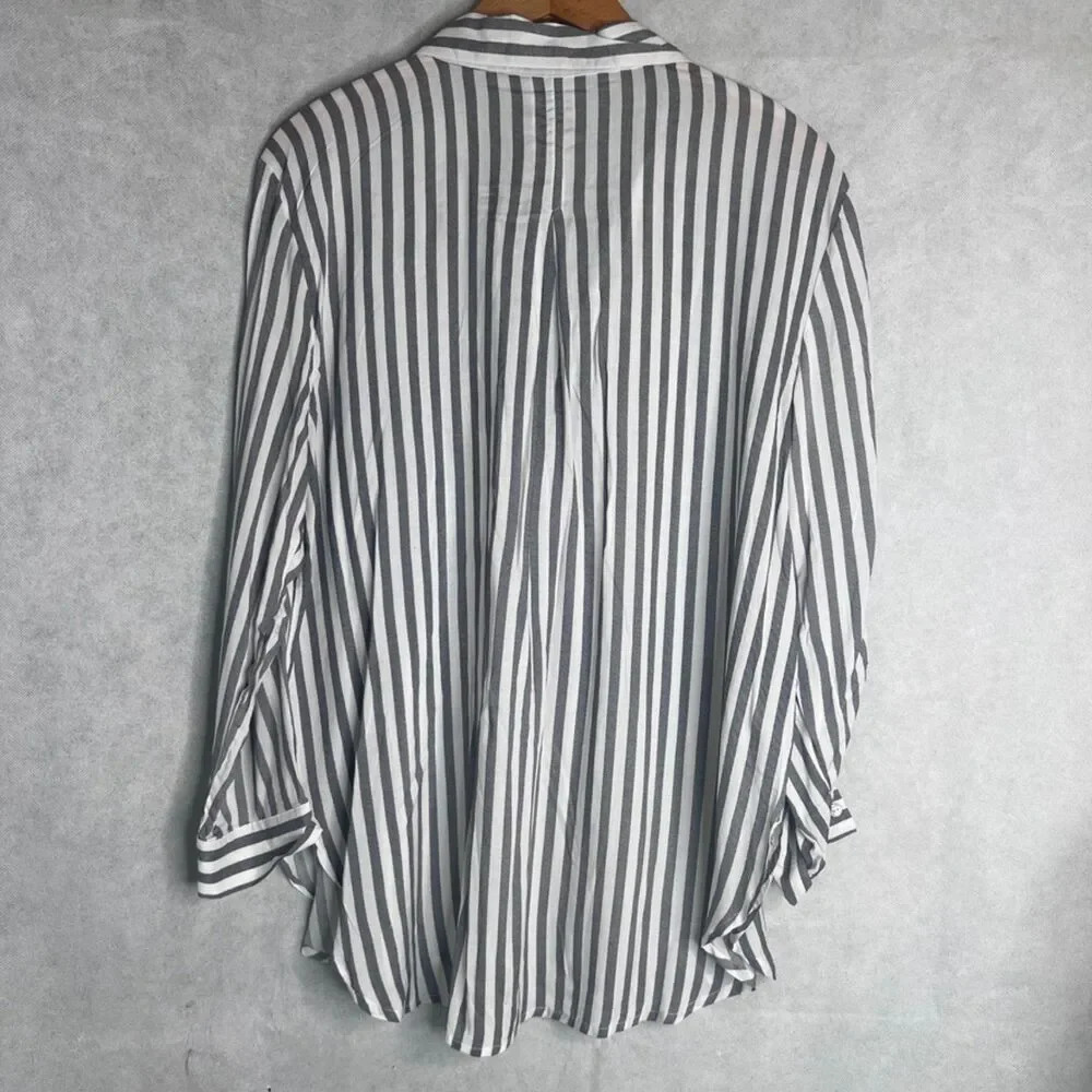 Grand & Greene Vertical Striped 3/4 Sleeve Button Up Tunic Top Size‎ XL - Picture 2 of 9